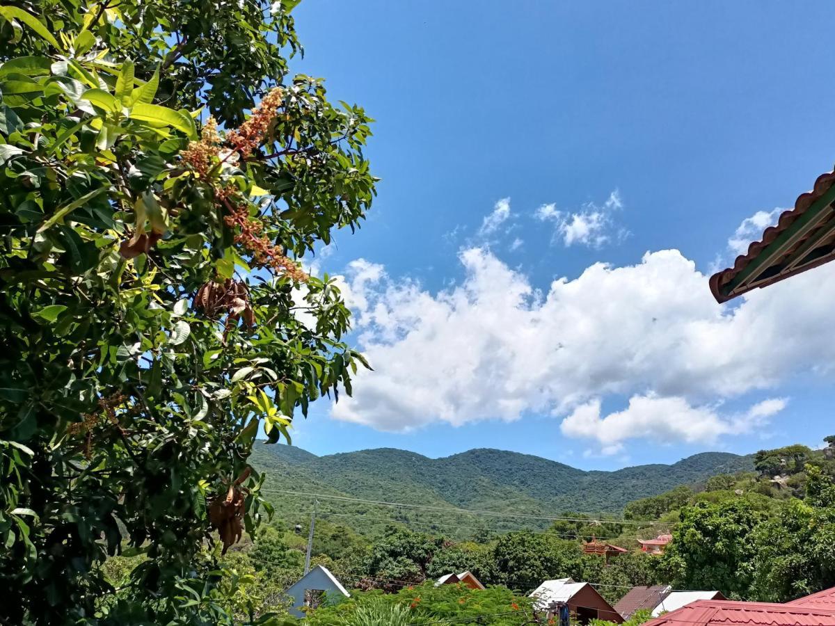 Khach San Mong An Hotel Vĩnh Hy Exterior foto