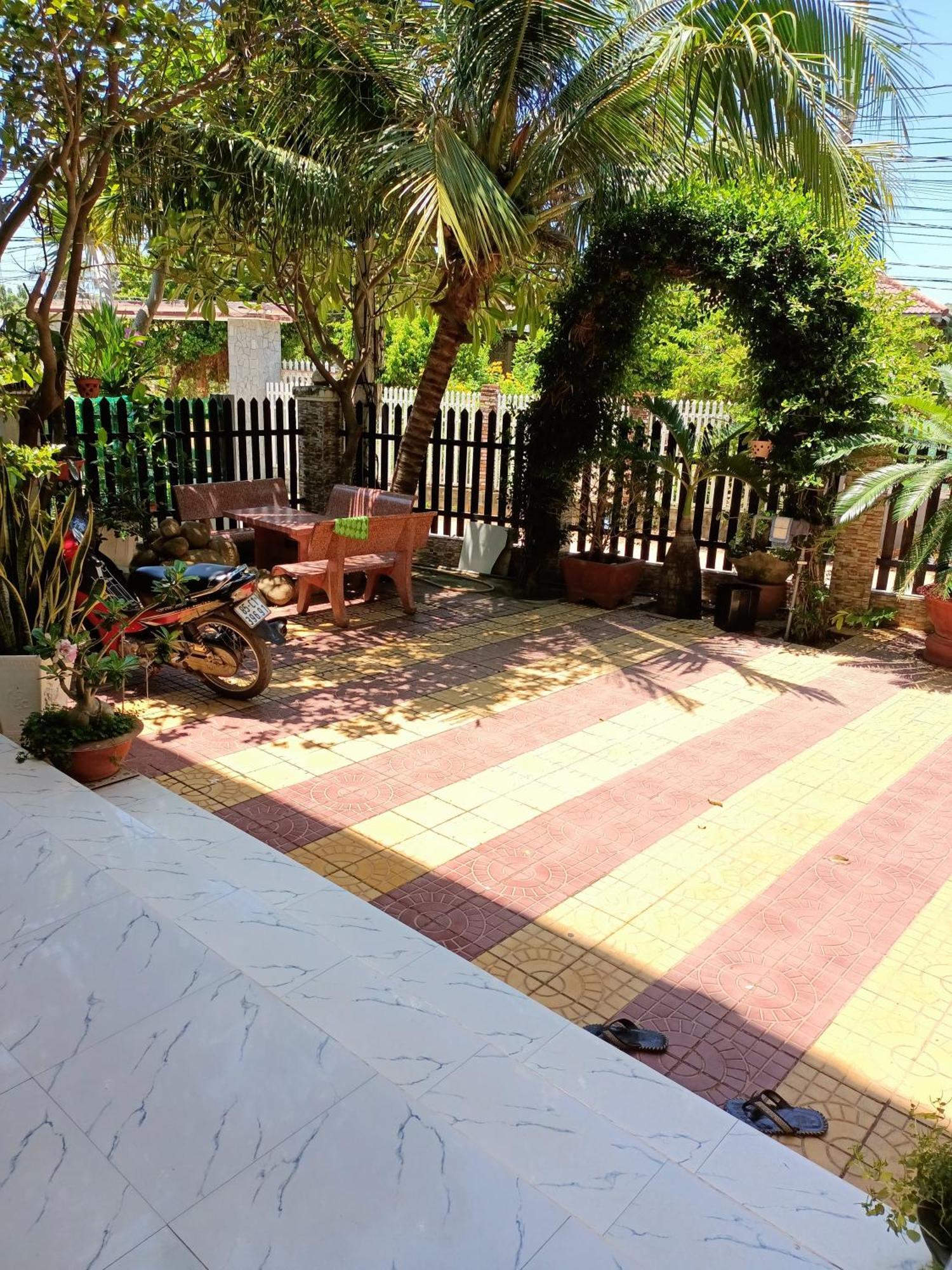 Khach San Mong An Hotel Vĩnh Hy Exterior foto