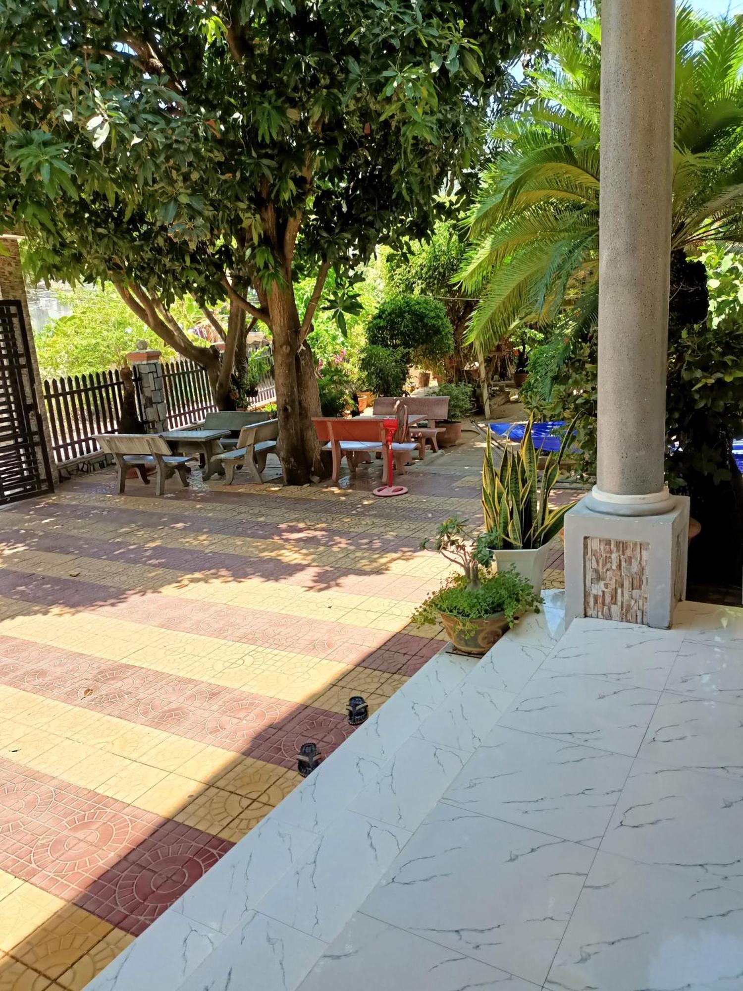 Khach San Mong An Hotel Vĩnh Hy Exterior foto