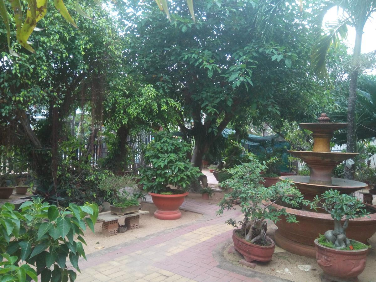 Khach San Mong An Hotel Vĩnh Hy Exterior foto